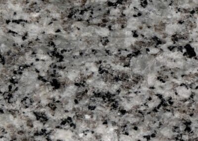 Nahaufnahme einer gemusterten Arbeitsplatte aus hochwertigem Granit